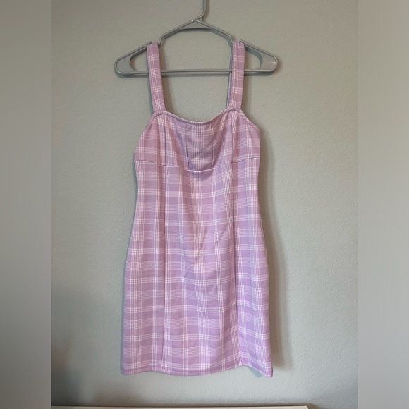 Liz & Sara Dress - Picture 3 of 3